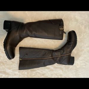 Prada boots size 39
